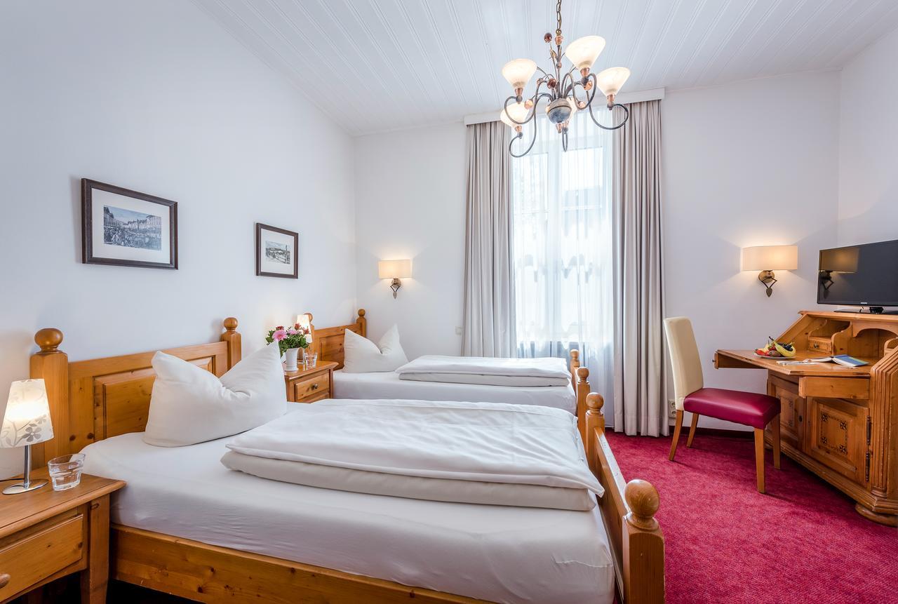 Laimer Hof Am Schloss Nymphenburg Monaco di Baviera Esterno foto